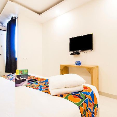 Fabhotel Modesty Delhi Airport 新德里 外观 照片
