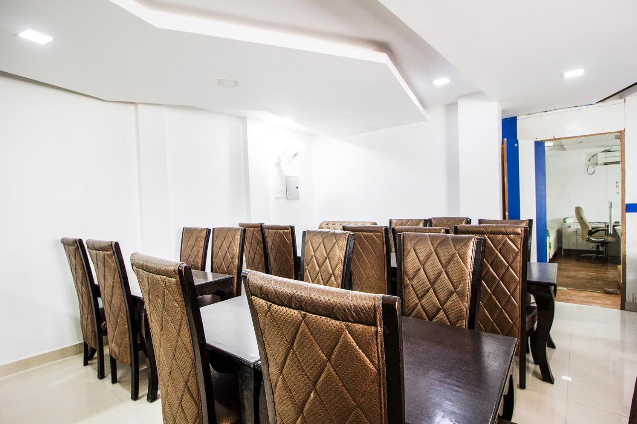 Fabhotel Modesty Delhi Airport 新德里 外观 照片